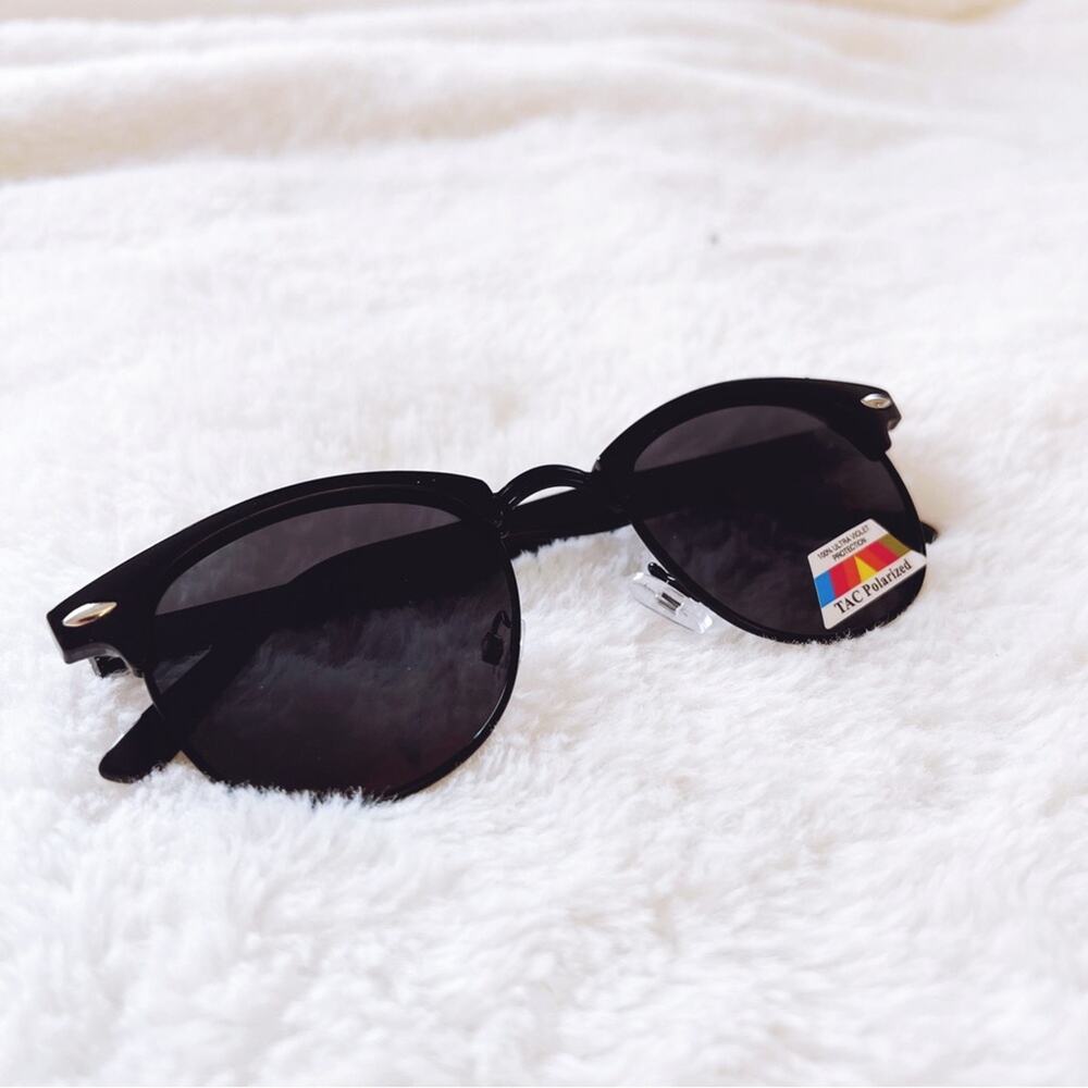 Theo Black Sleek Modern Sunglasses